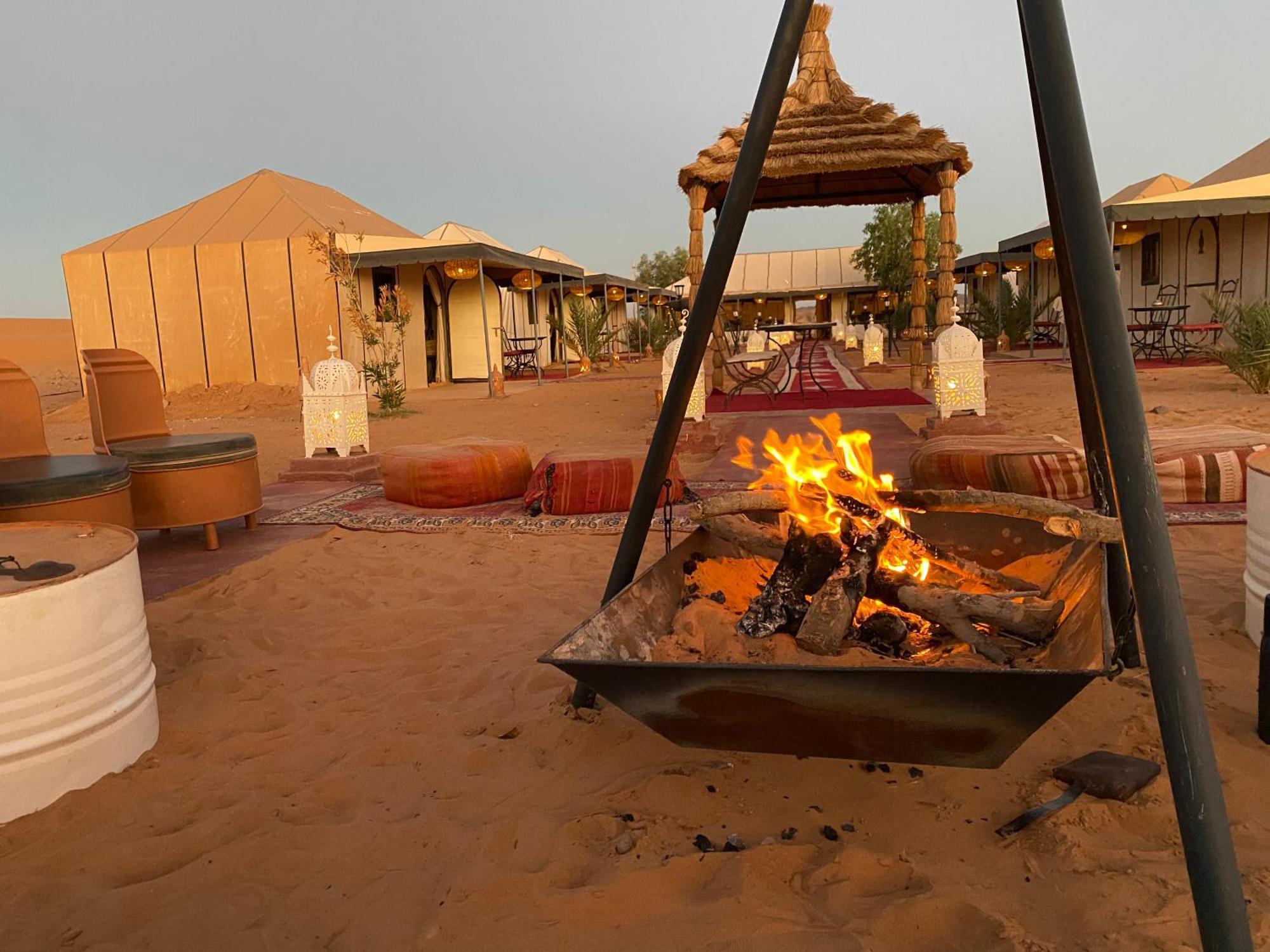 Merzouga Moonlight Desert Camp 외부 사진